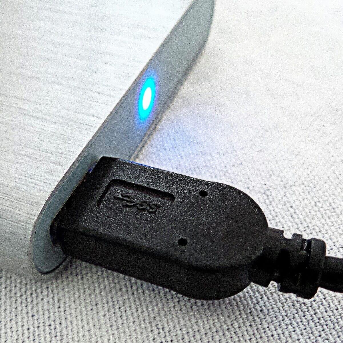 A laptop USB slot USB slot my laptop adapter is not working