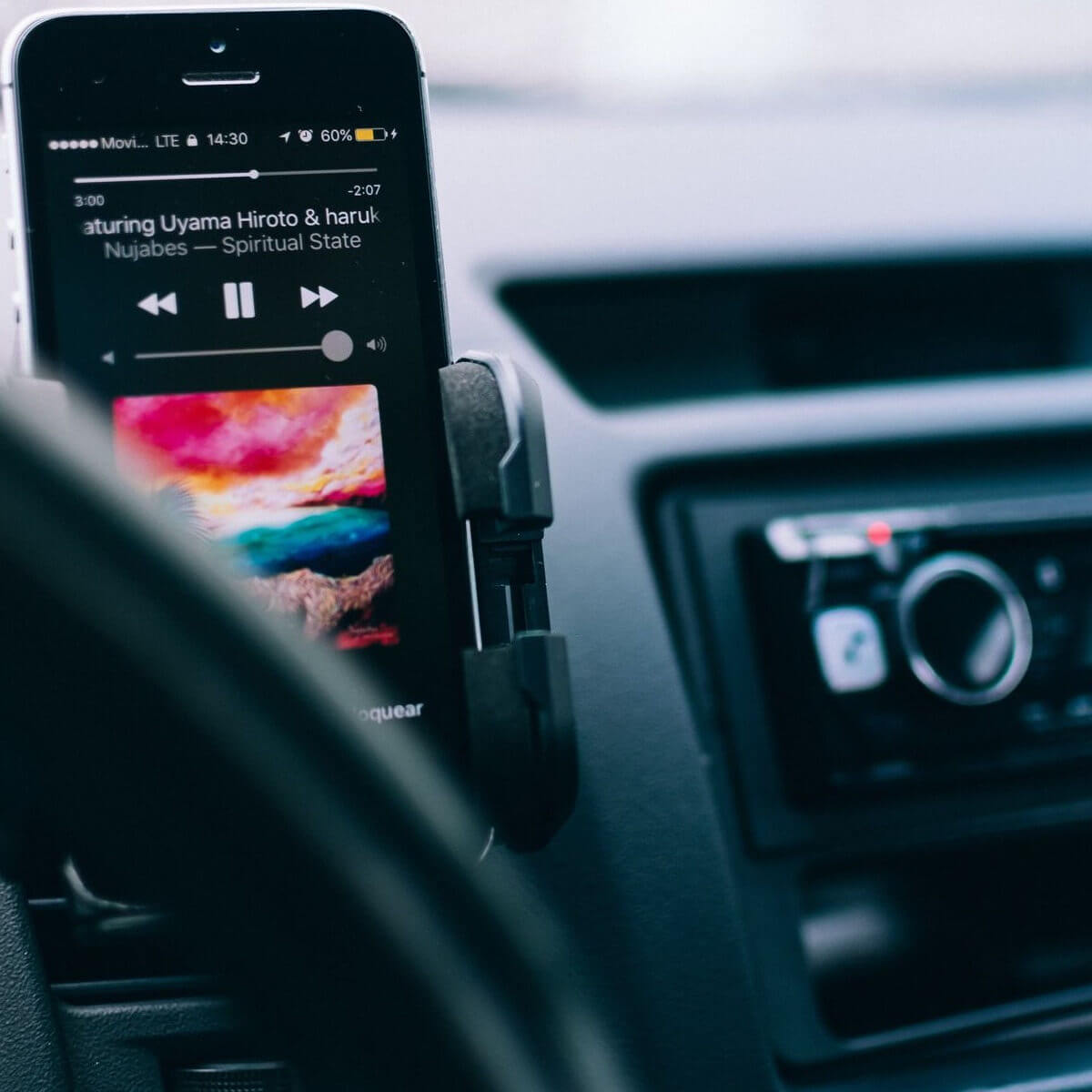 Black friday car speakers - phone in car with stereo