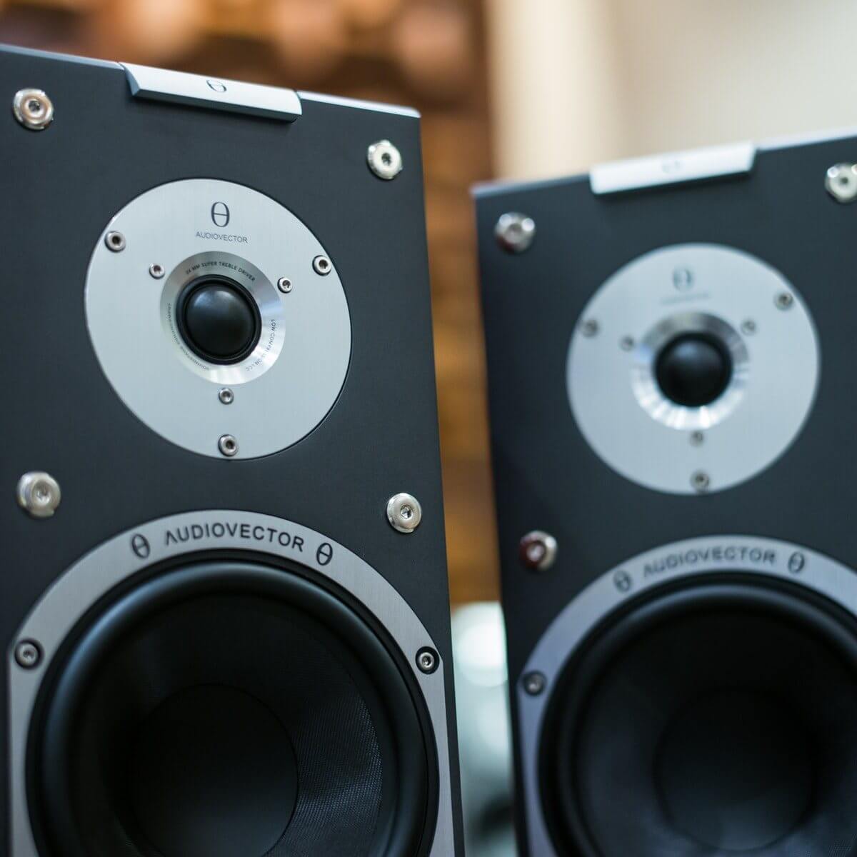 5 Best Banana Plugs for Yamaha Receiver: Top Sound Quality