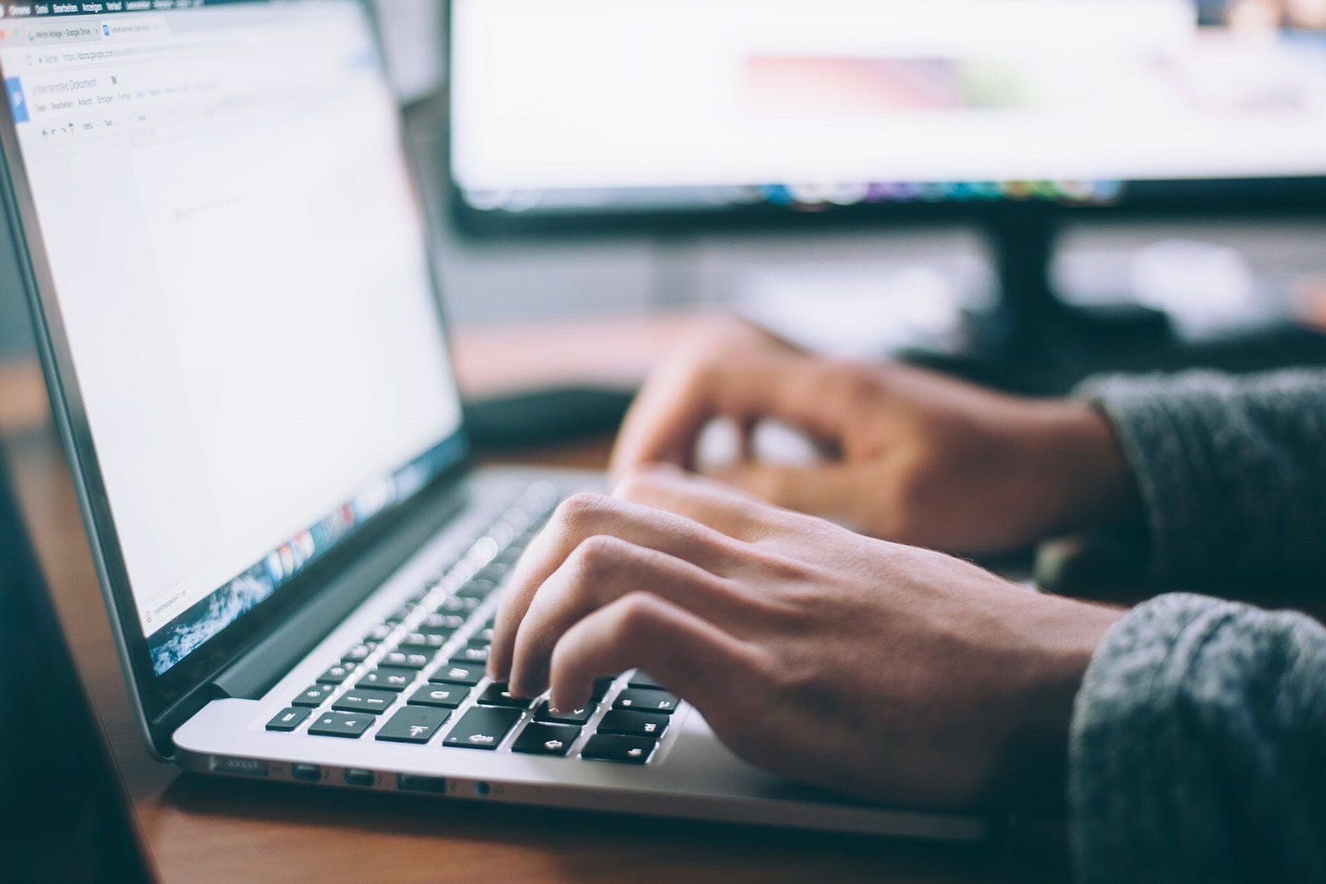 How you Can Change & Customize Chrome’s Background Color