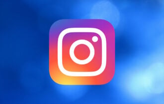 software that posts to instagram