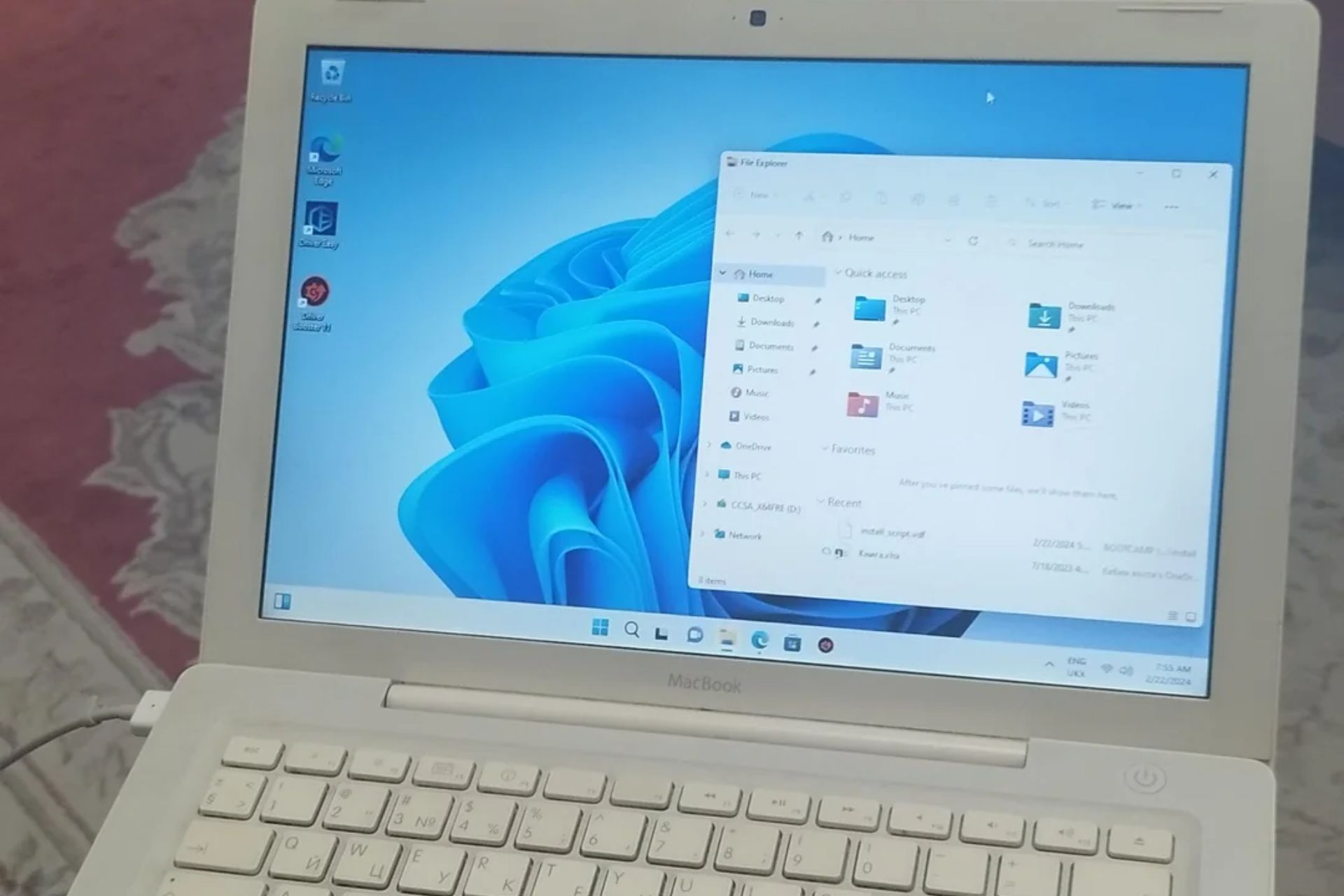 Windows 11 macbook