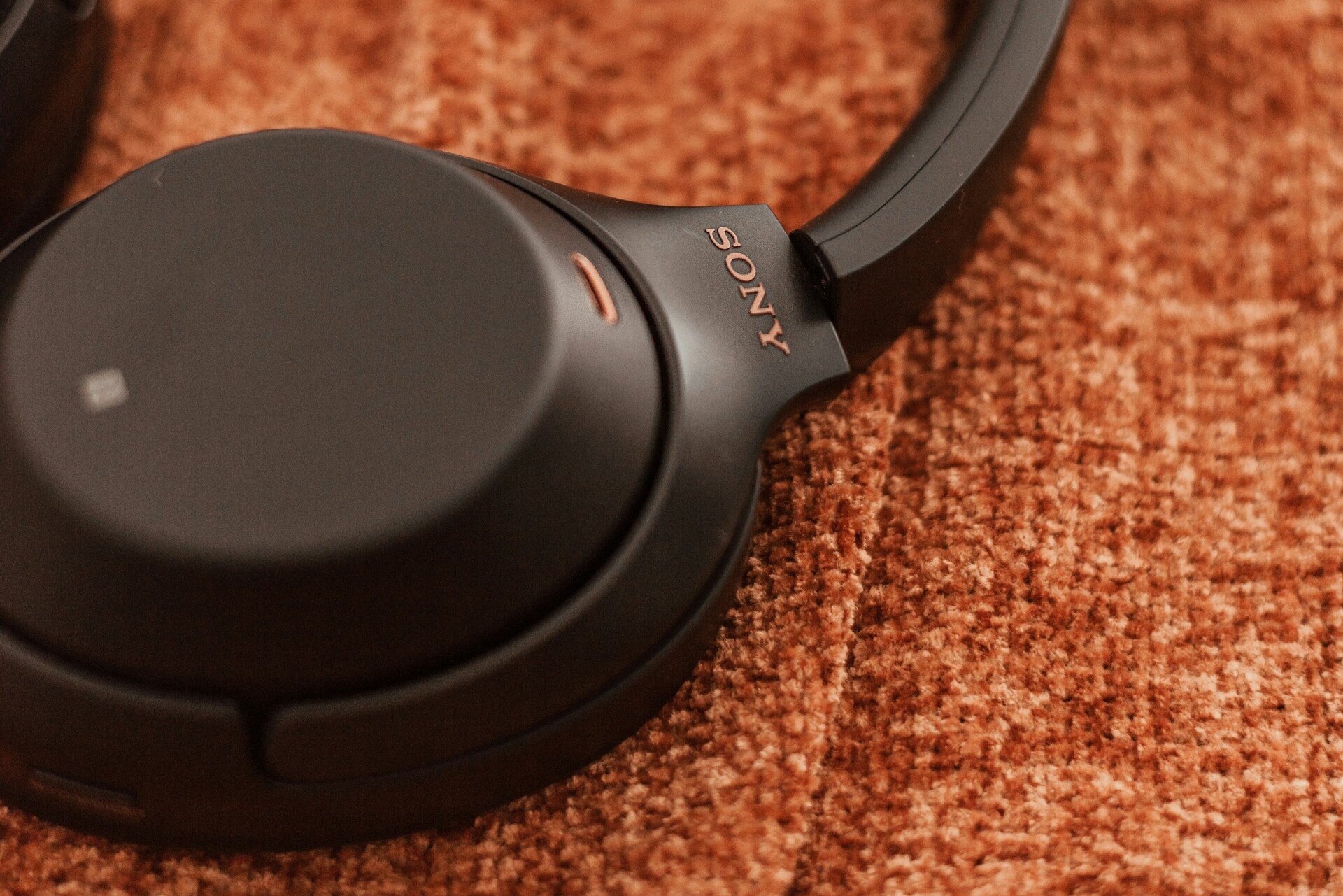 Windows 11’s latest update affects Sony headphones, and not in a good way