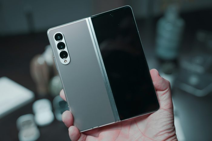 demand for windows foldable phone