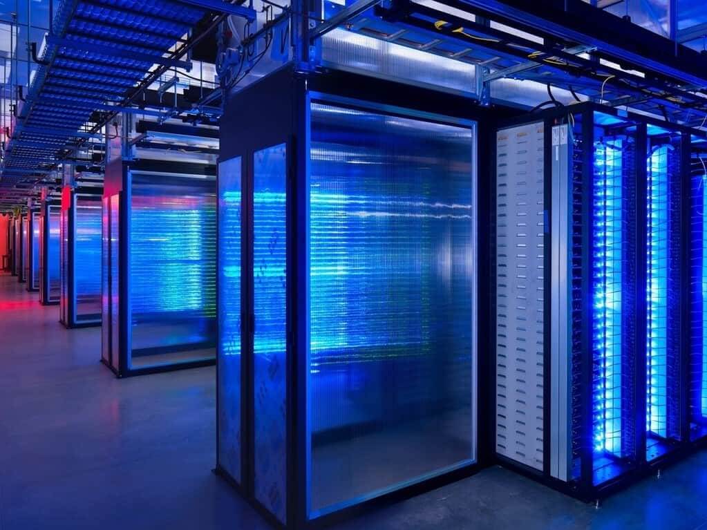 Microsoft reportedly hires semiconductor engineer away from Apple