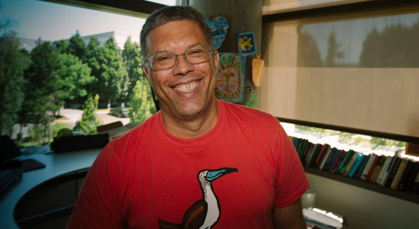 Stuart Ranson Microsoft Microsoft releases free computer science curriculum for new developers