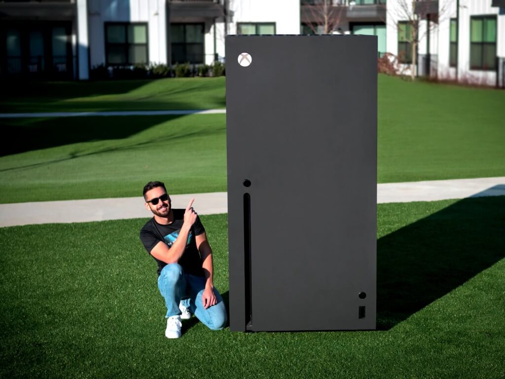 This guy made a giant Xbox Series X the size of an actual fridge because, why not?