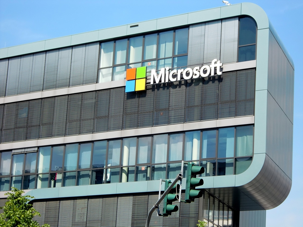 Microsoft shuffles executive chairs ahead of global sales and commercial business reorg