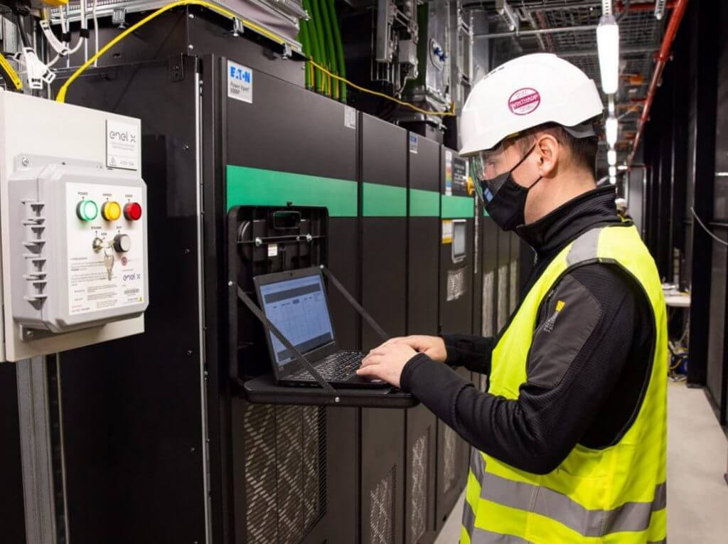 Microsoft datacenter batteries set to enhance the growth of renewables on the power grid