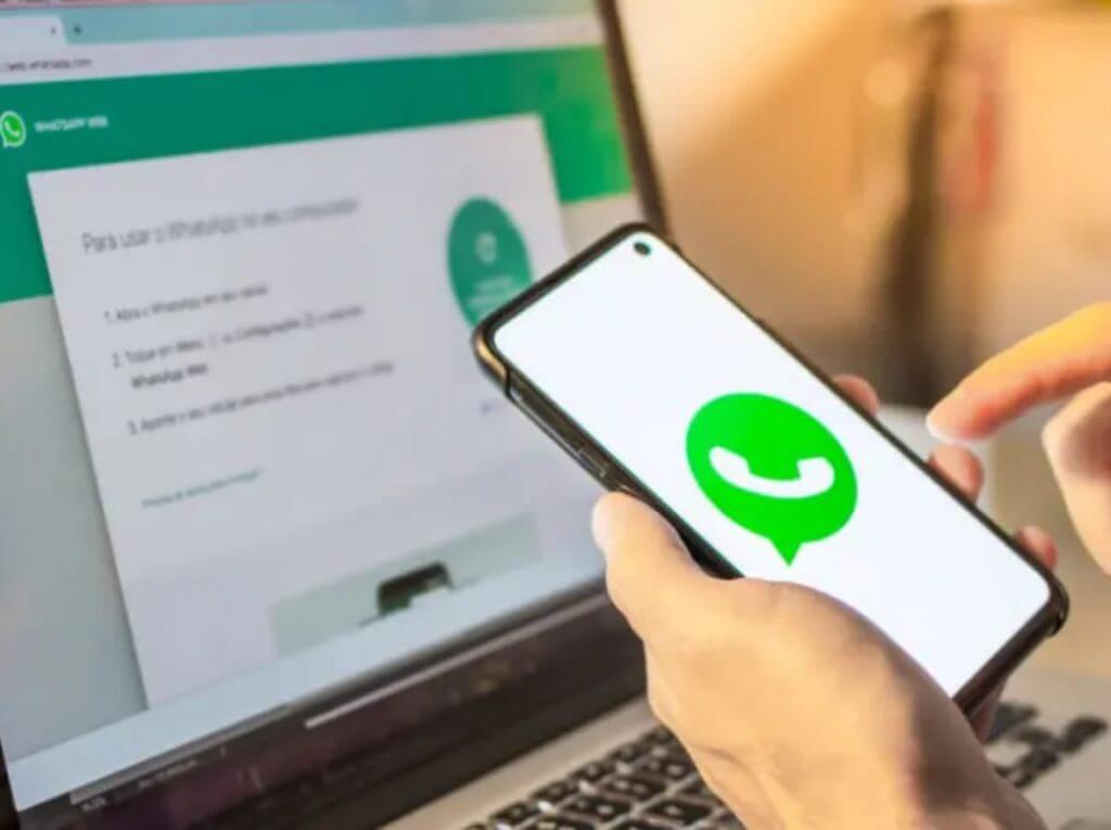 WhatsApp Beta on Windows 10 and 11 gets a clean dark mode