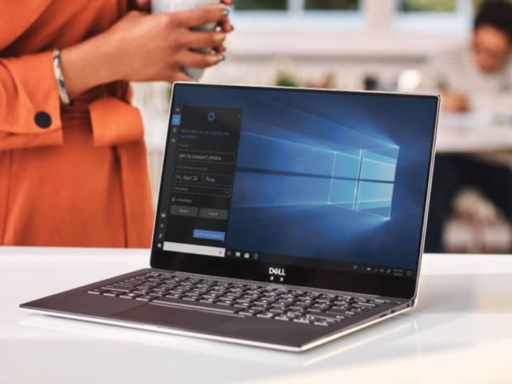 Microsoft sneaks in a Friday Windows 10 Insider build with HDR improvements for creative apps